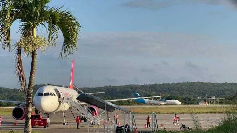 ¡Emergencia en el Aeropuerto Internacional La Aurora!