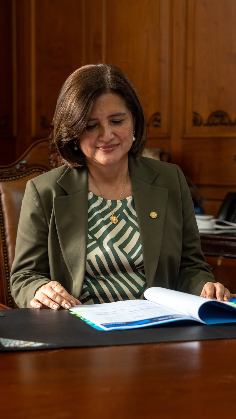 Karin Herrera en su despacho. Foto: Juan Carlos Chávez