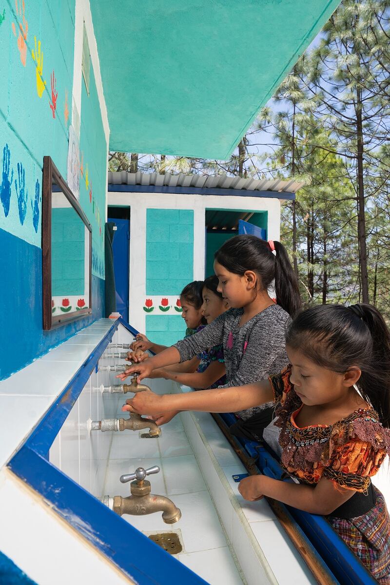 El proyecto “Baños Cambian Vidas”, pretende que cada familia tenga acceso a saneamiento.