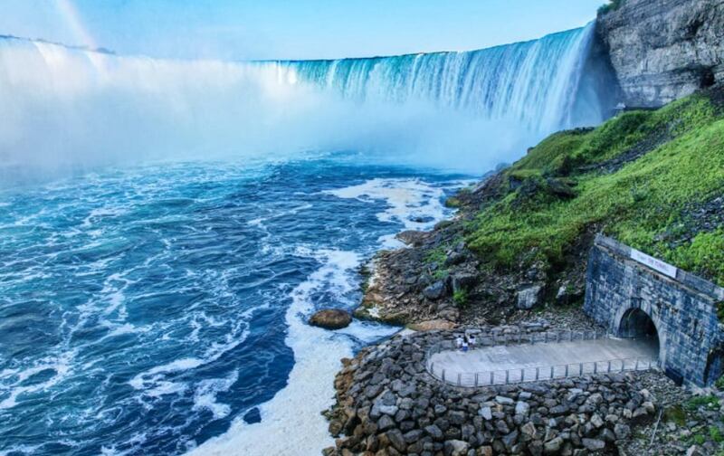 Desde el 1 de julio del 2022 se puede visitar el impresionante tunel dentro de las Cataratas del Niágara