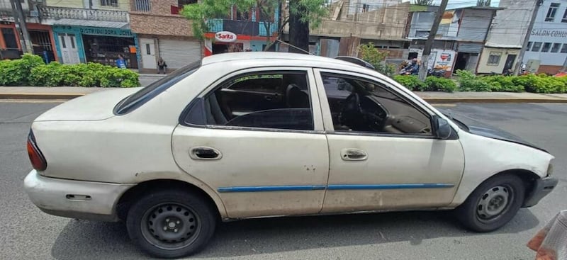 Varios crímenes fueron cometidos en este auto