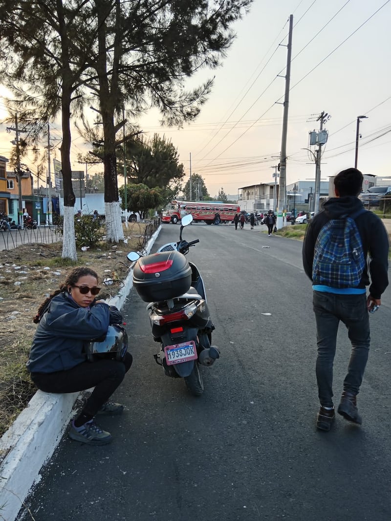 Salida de la colonia Villa Hermosa, en el kilómetro 16 de la ruta a Villa Canales.