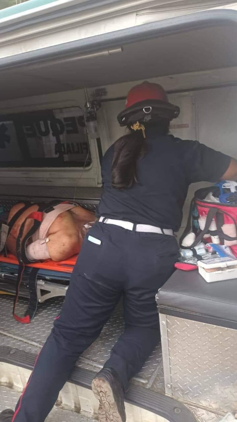 Ambos habrían fallecido en su traslado al hospital.